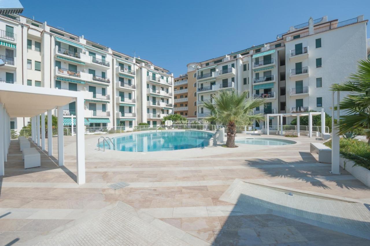 Residence El Palmar Da Colla Lido di Jesolo Zewnętrze zdjęcie