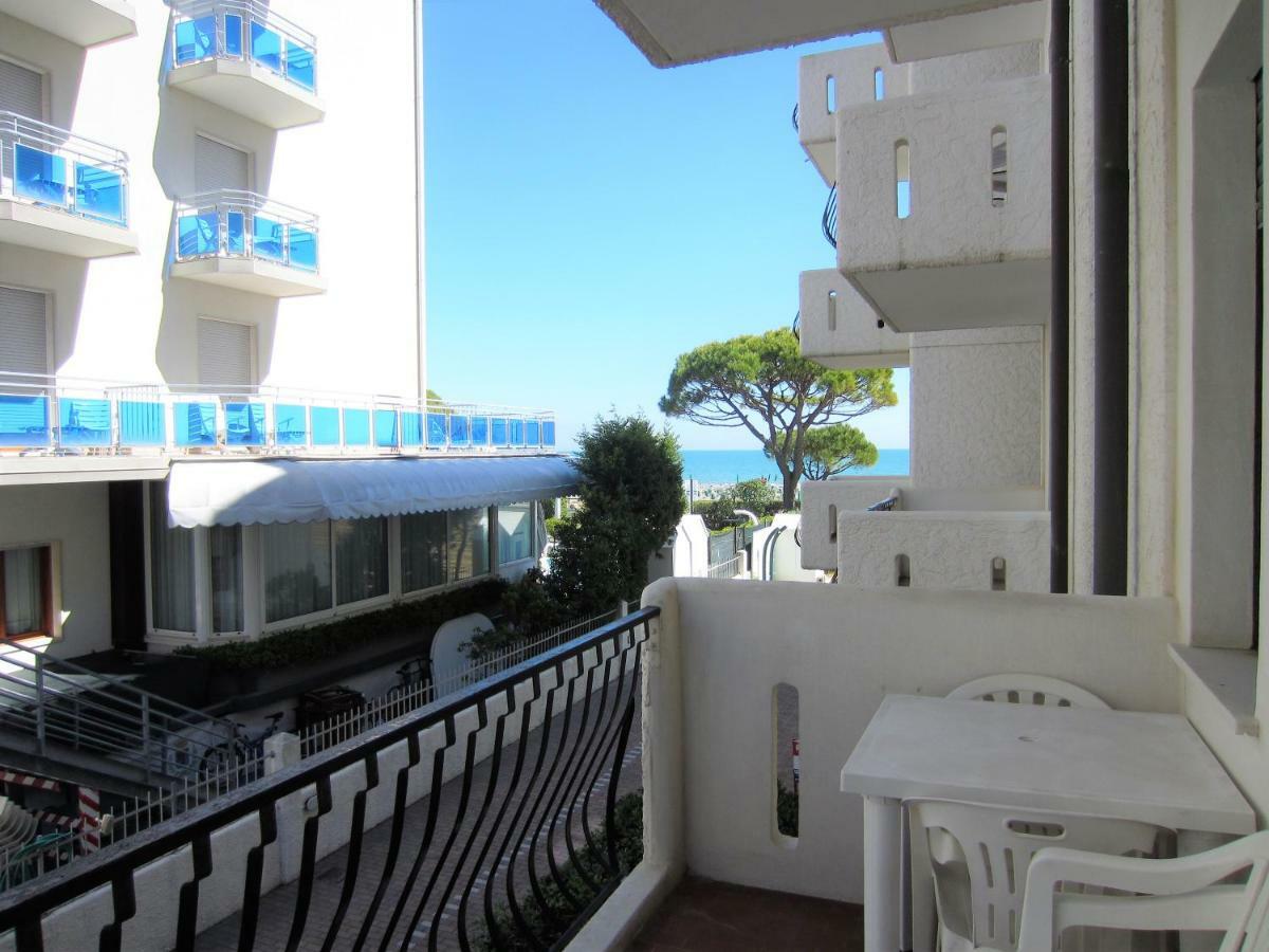 Residence El Palmar Da Colla Lido di Jesolo Zewnętrze zdjęcie